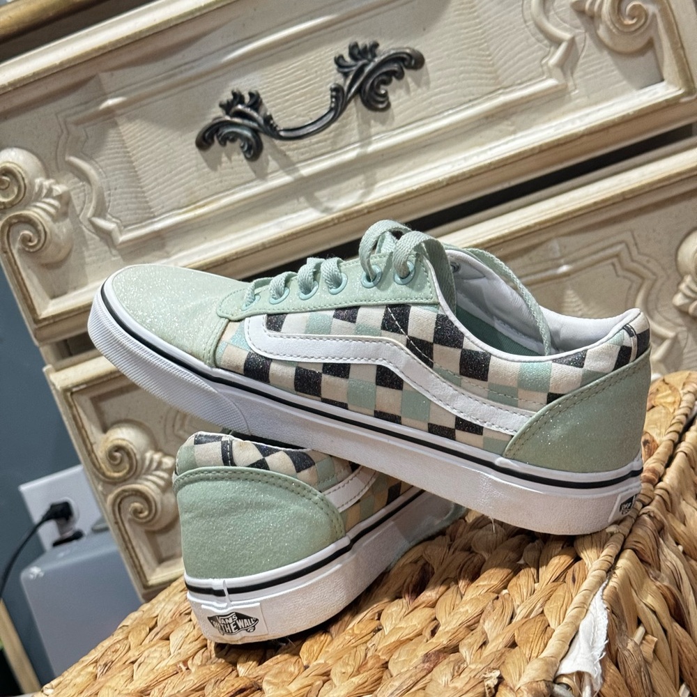 Vans Green and Black Sneakers with Canvas Upper
